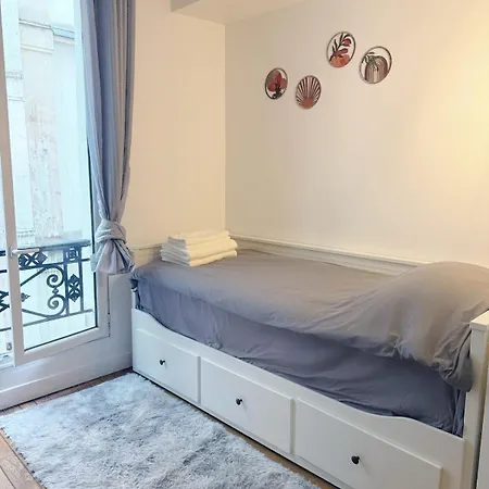 Modern Near Montmartre & Opera * Paris